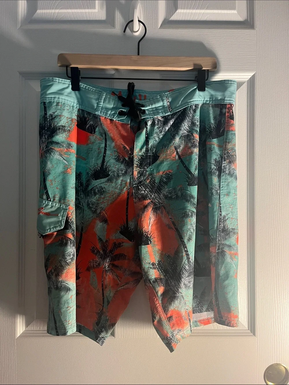 Maui and Sons 34 Men's Tropical Print Swim Shorts in Teal & Orange